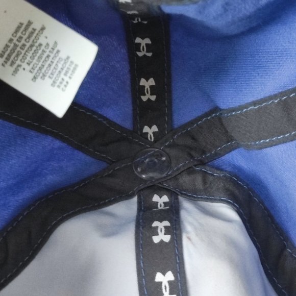 Under armour youth size cap - Picture 5 of 5